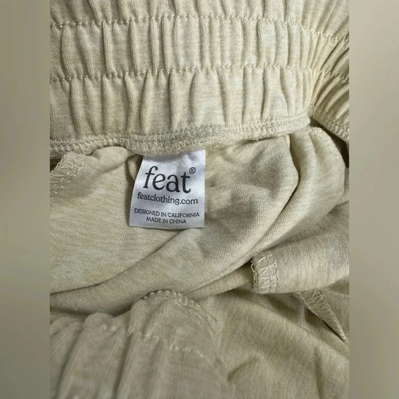Feat BlanketBlend Move Joggers in Heather Oat Milk size small cream sweat pants - Picture 6 of 10